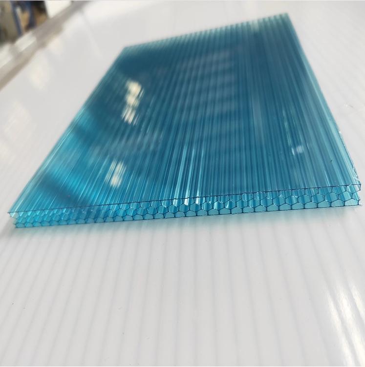 blue-honeycomb-polycarbonate-awnings-sheet